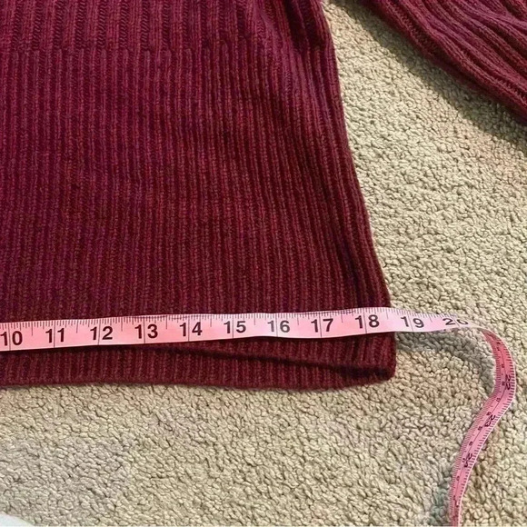 Michael Kors Women’s Wool Blend Ribbed Turtle Neck Sweater Size Small New - Picture 7 of 11